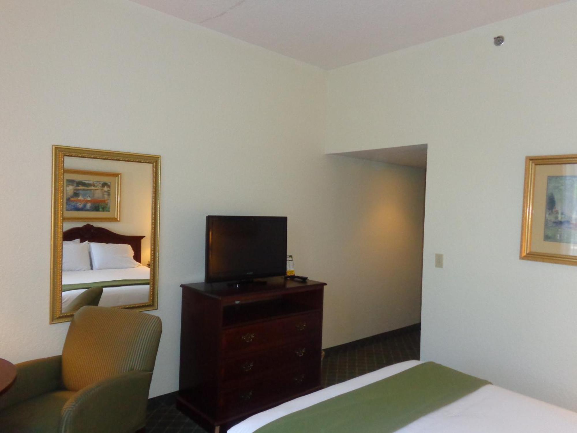 Hotel Tampa-sun Center 2*