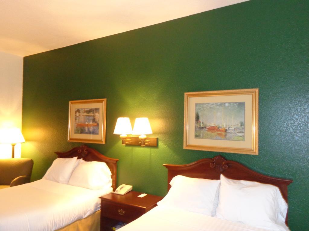 Tampa-sun Center Hotel Ruskin