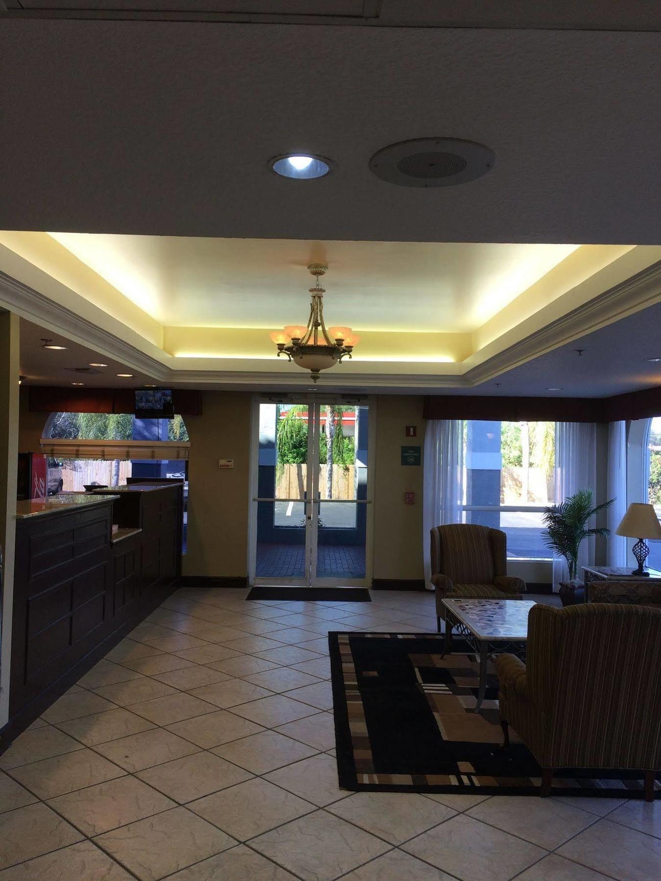 Hotel Tampa-sun Center 2*
